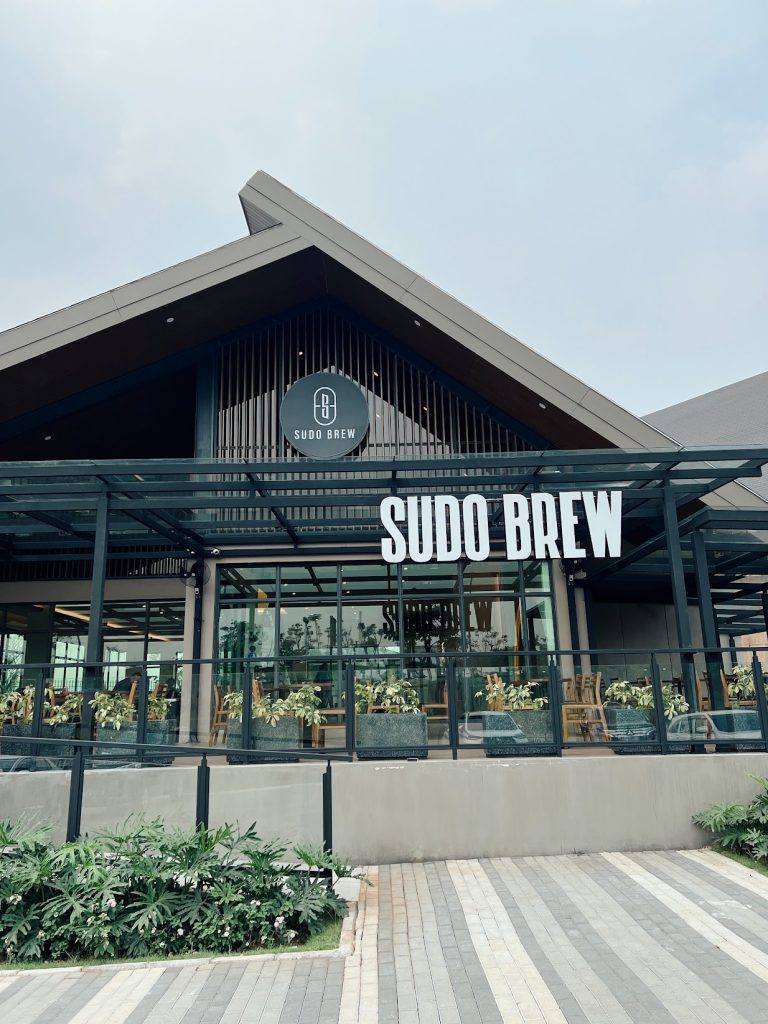Sudo Brew, coffee shop terbaru di Summarecon Bogor dengan view Gunung Salak